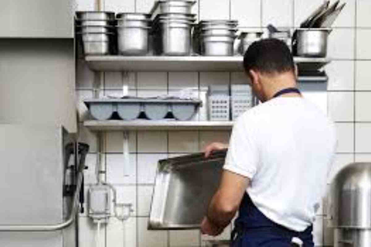 Trabajo De Lavaplatos En Restaurantes Hoy