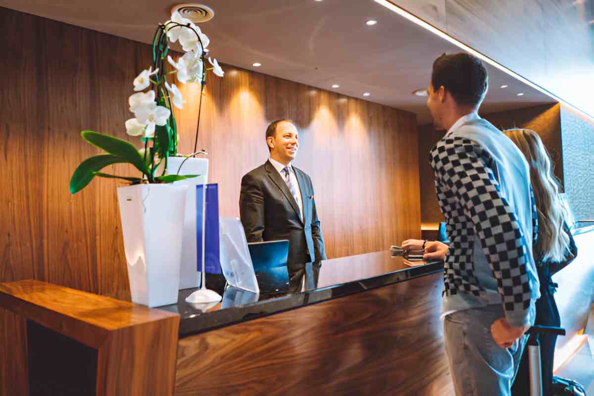 Hotel Front Desk Jobs Near Me